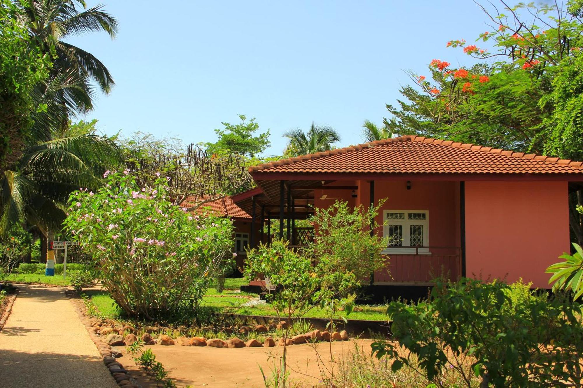 Charlestina Beach Resort Ampeni Εξωτερικό φωτογραφία